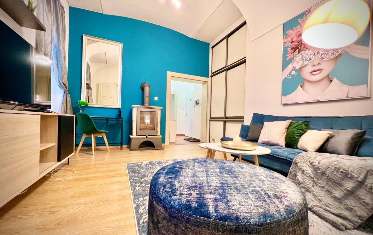 Elegant Apartment In コシツェ エクステリア 写真